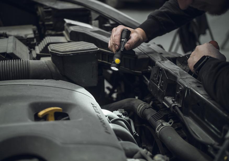 Armytek Partner C2 Magnet USB